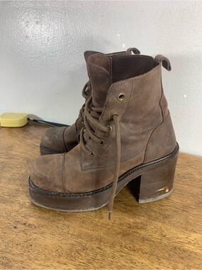 Vintage brown leather platform lace Up ankle boots Y2K Grunge Chunky heel